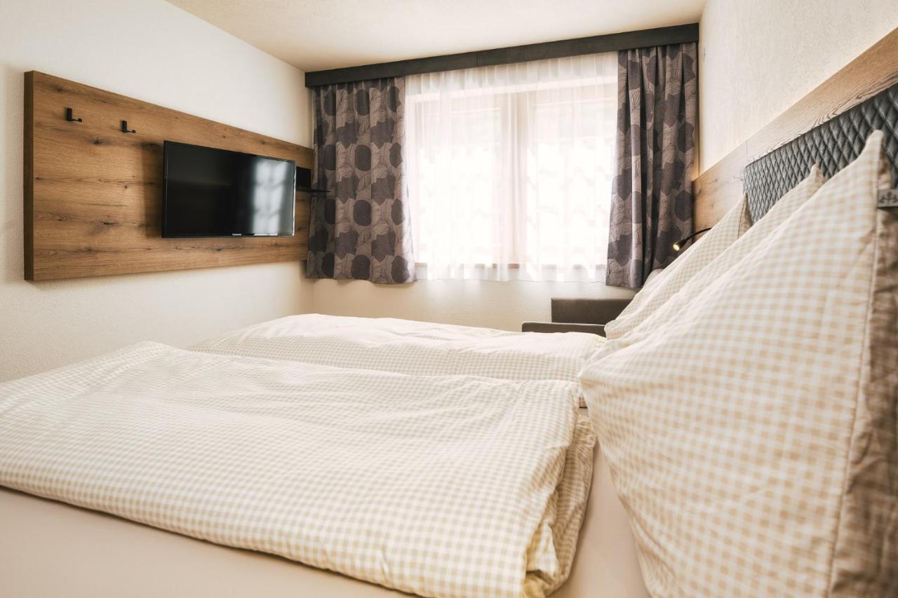 Camping Dreilaendereck Blockhuetten & Apartments Ried im Oberinntal Eksteriør billede