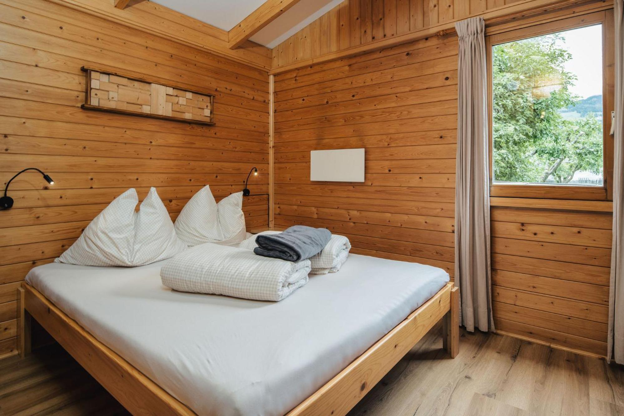 Camping Dreilaendereck Blockhuetten & Apartments Ried im Oberinntal Eksteriør billede